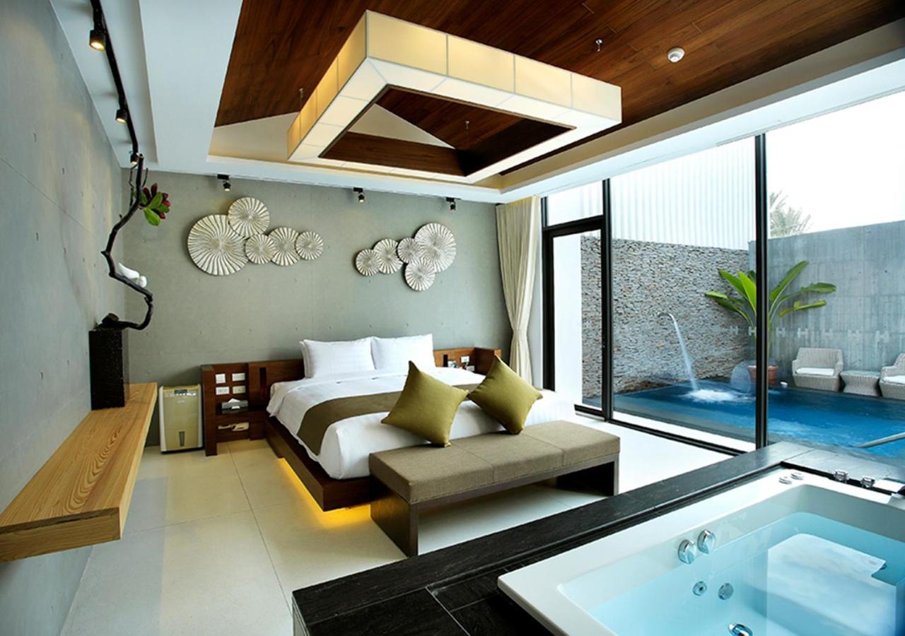H Villa Inn Tainan Esterno foto
