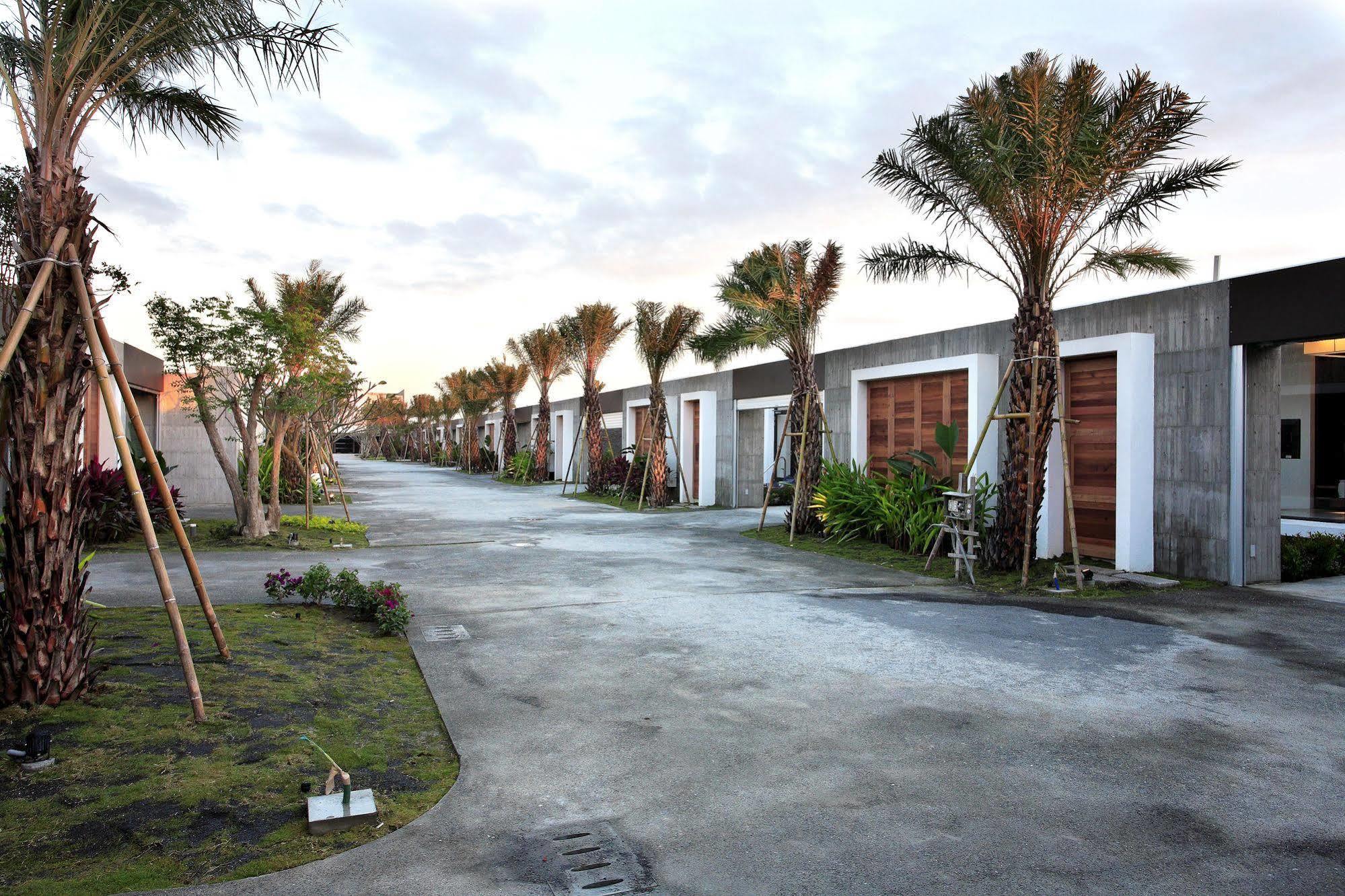 H Villa Inn Tainan Esterno foto